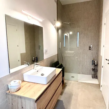 Apartman El Bellotero En Somo, Latas Con Parking *